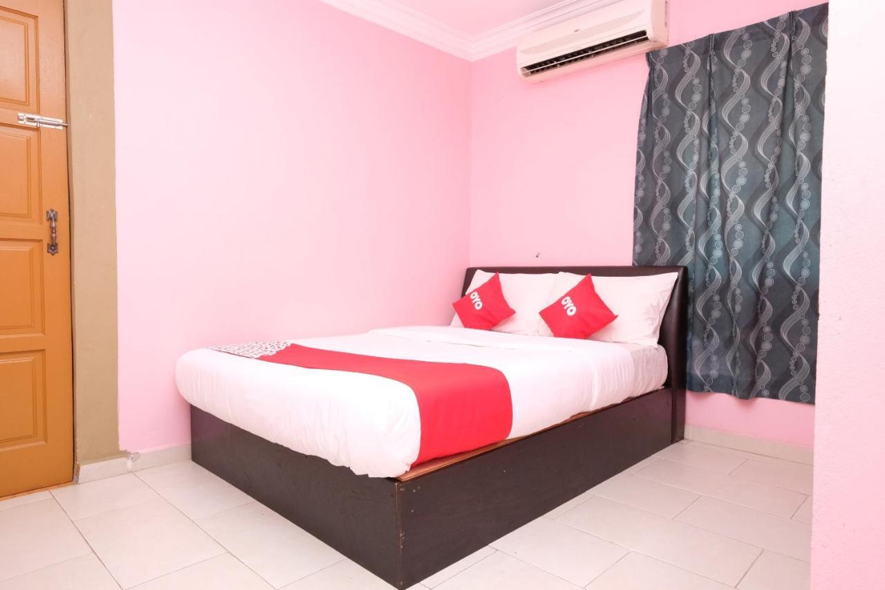 โอโย 44005 เซนางิน รีสอร์ต แอนด์ คาเฟ่ Hotel Tumpat ภายนอก รูปภาพ