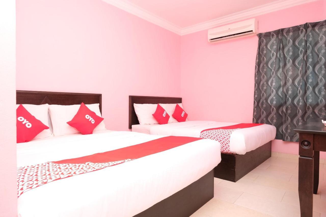 โอโย 44005 เซนางิน รีสอร์ต แอนด์ คาเฟ่ Hotel Tumpat ภายนอก รูปภาพ