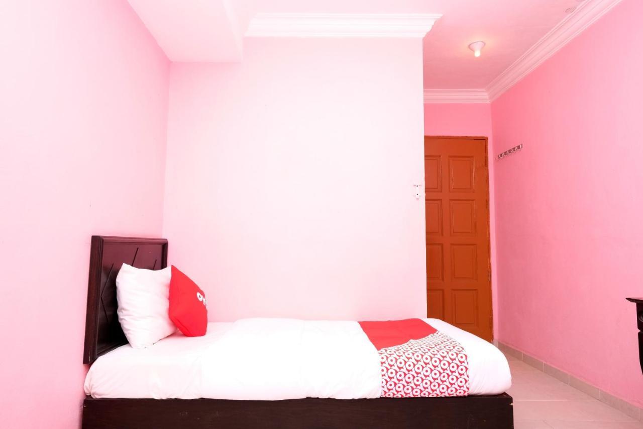 โอโย 44005 เซนางิน รีสอร์ต แอนด์ คาเฟ่ Hotel Tumpat ภายนอก รูปภาพ