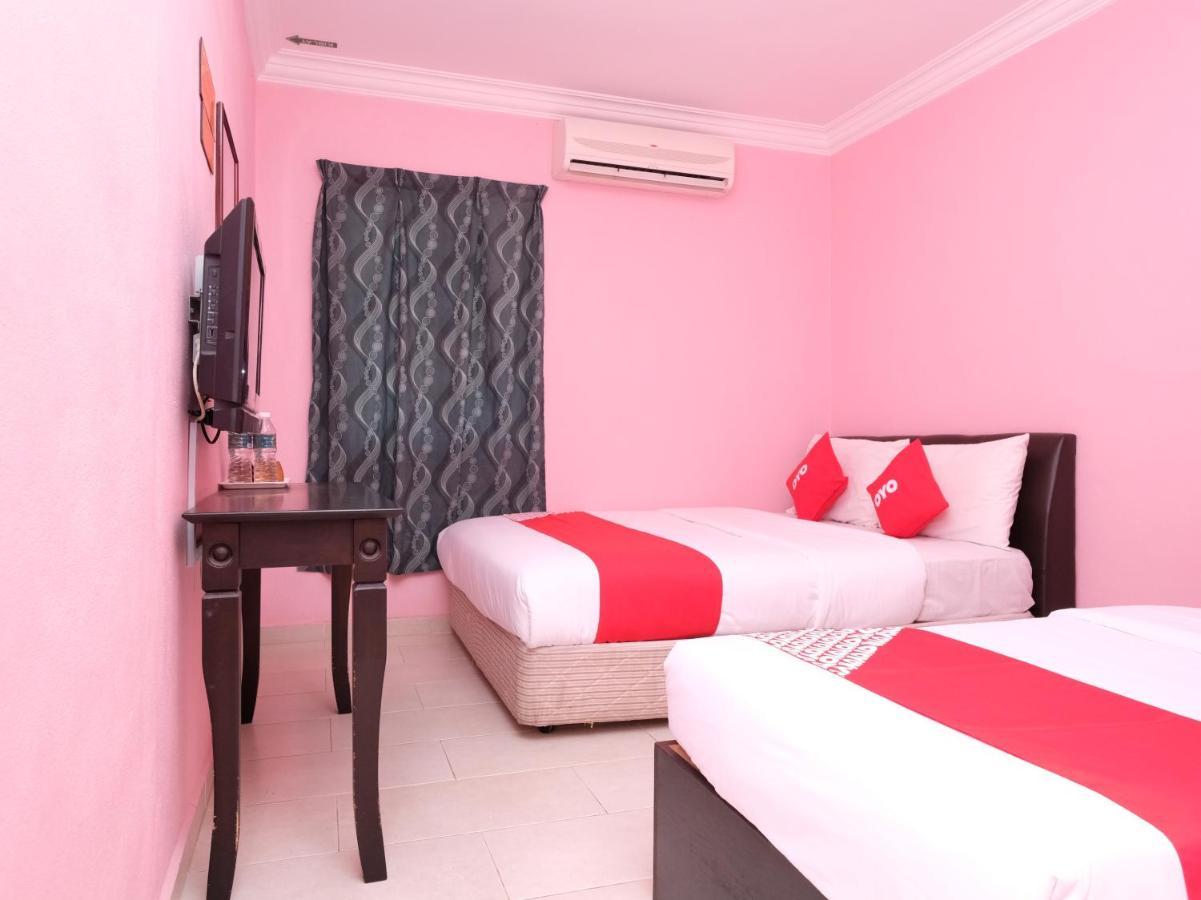 โอโย 44005 เซนางิน รีสอร์ต แอนด์ คาเฟ่ Hotel Tumpat ภายนอก รูปภาพ